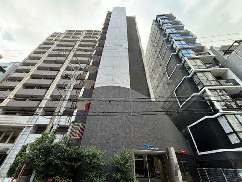 SERENiTE北浜の外観