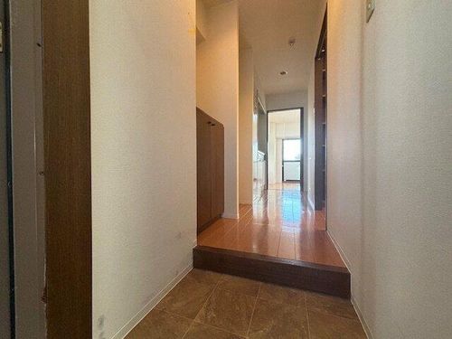 グリーンパーク新瑞の玄関