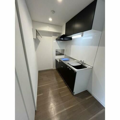 サンライフ六名のキッチン