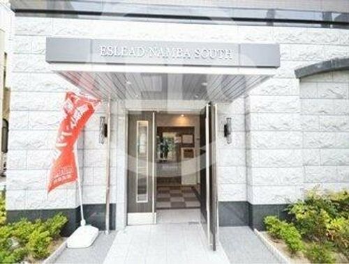 エスリード難波SOUTHの玄関