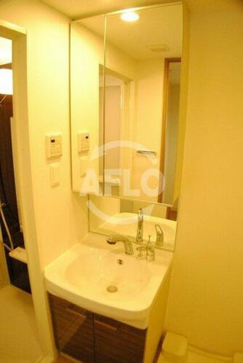 エスリード難波SOUTHの内装