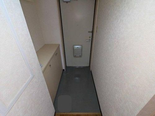 Jmms新光参番館201の玄関