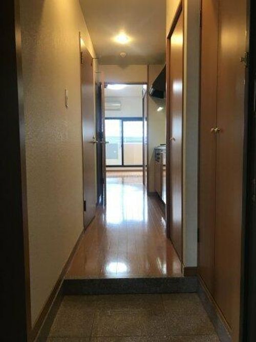 ピュアドームパルトーネ博多の玄関