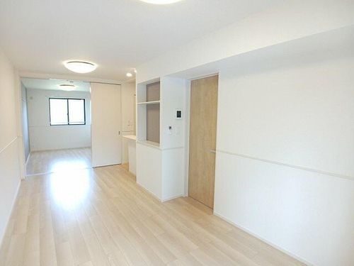 プランタンコートⅥ202の居間