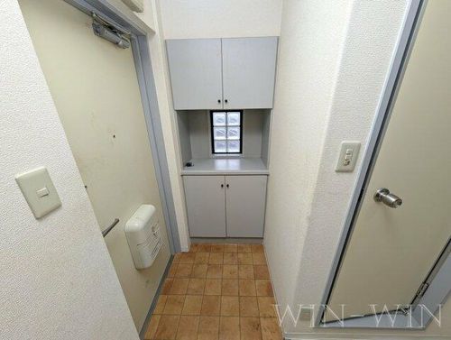 メゾン・ド・ラパン416の玄関