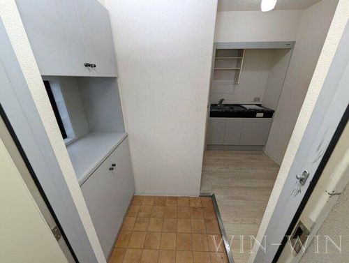 メゾン・ド・ラパン416の玄関