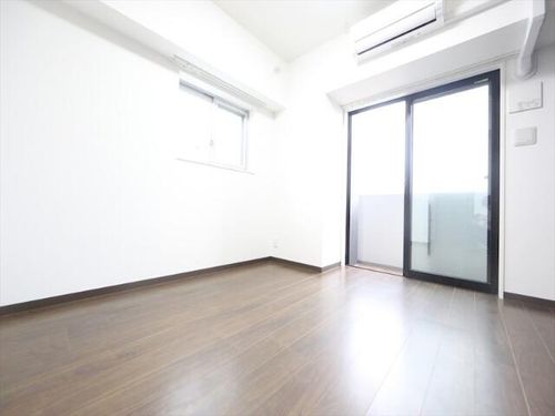 ブランシエスタ東別院の居間