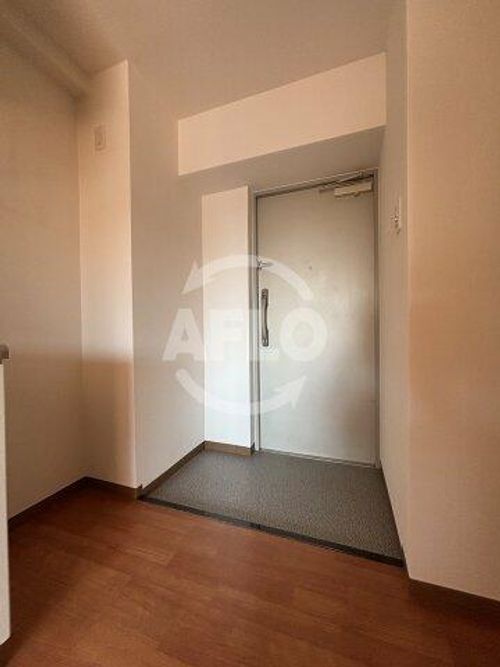 第3三先ハウスの玄関