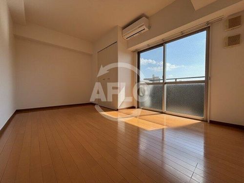 第3三先ハウスの居間