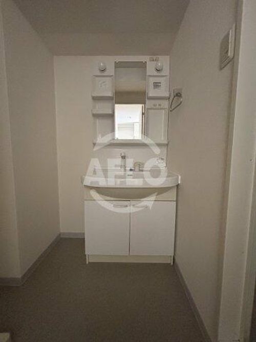 第3三先ハウスの内装