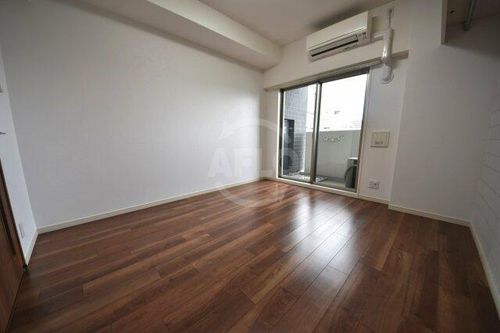 ジュネーゼグラン福島ミラージュの居間