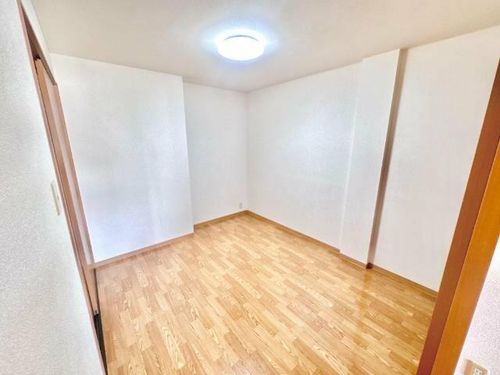 グランドール佐渡の内装