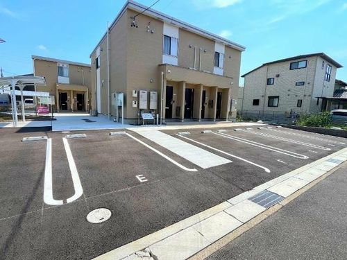 サントル ヴィラージュ村部 Bの外観