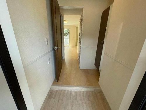 ラド デル パルケの玄関