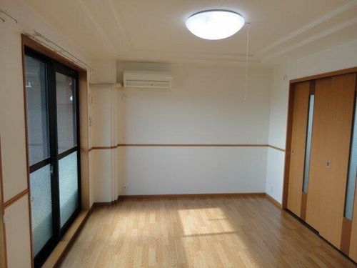 サンライズガーデンの内装