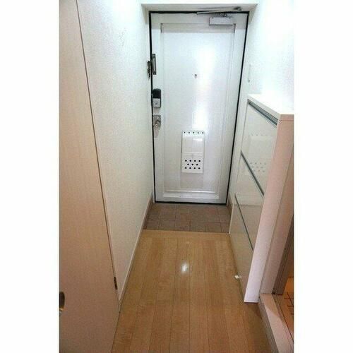 福岡県福岡市中央区輝国1丁目(マンション)の賃貸物件の玄関