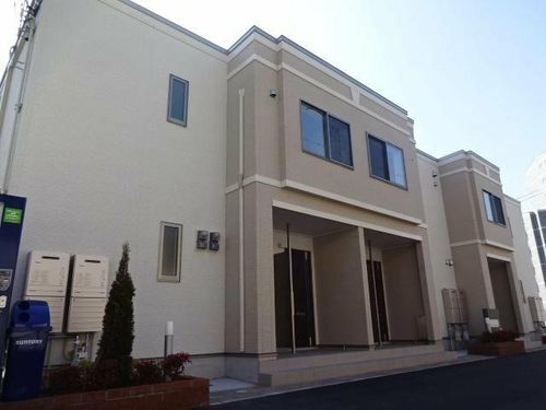 ピリカ青山の外観