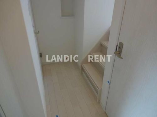 CB南福岡ルミウスの玄関