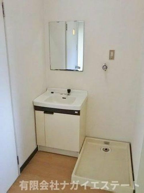 社ハイツ101の内装