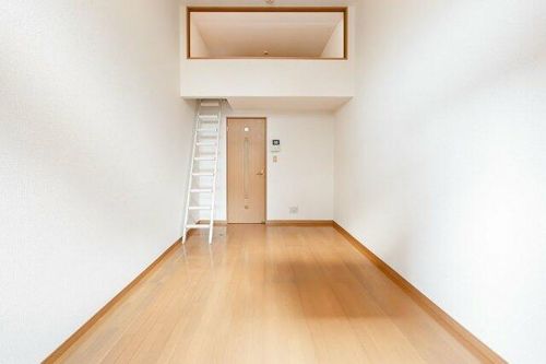 センドック井尻の内装