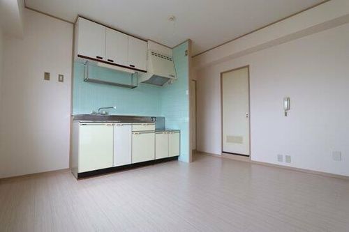 グリーンハイツ和0301の居間