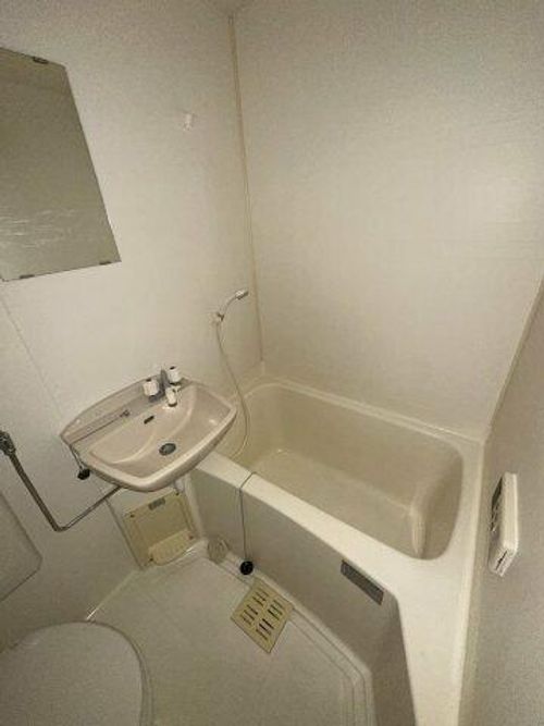 ソシオ豊田小坂本町214の風呂