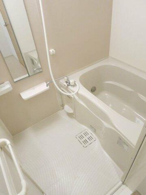 デフィー川原 Aの風呂