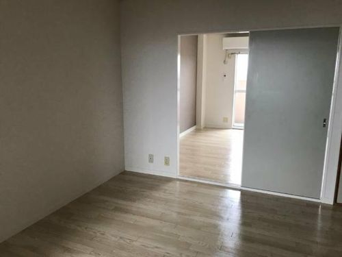 メゾンエクセルⅡの居間