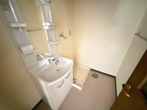 リーヴァ三日市の内装