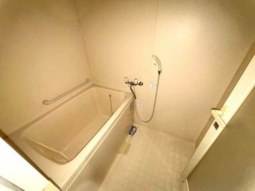 リーヴァ三日市の風呂