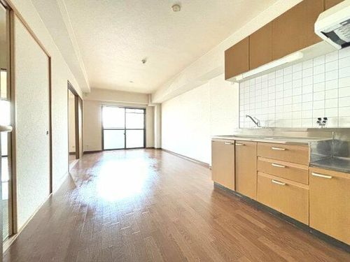 リーヴァ三日市の内装