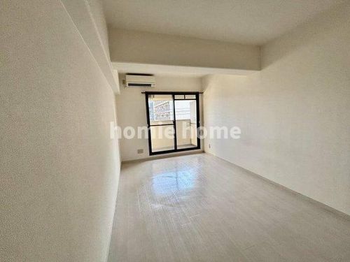 ブリリアント・コートの内装