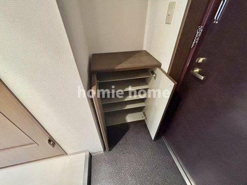 ブリリアント・コートの内装