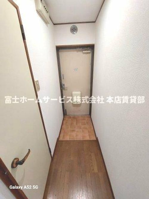 サニーハイツ住吉503の玄関