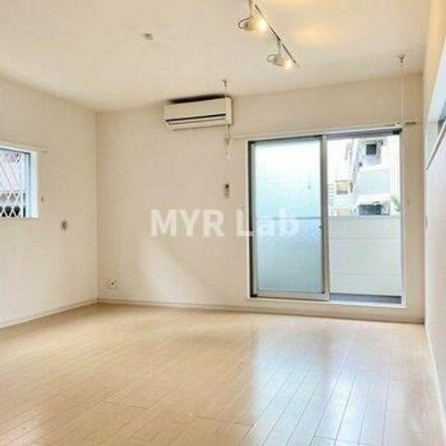 福岡県福岡市南区大楠3丁目(アパート)の賃貸物件の居間