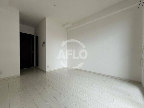 レジディア新大阪の居間