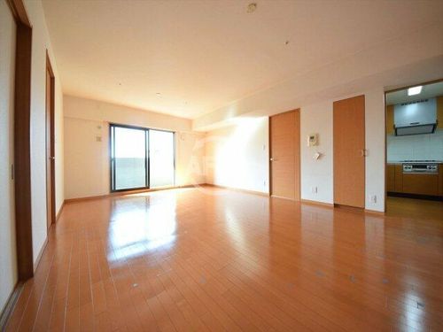 リーガル北心斎橋Ⅱの居間