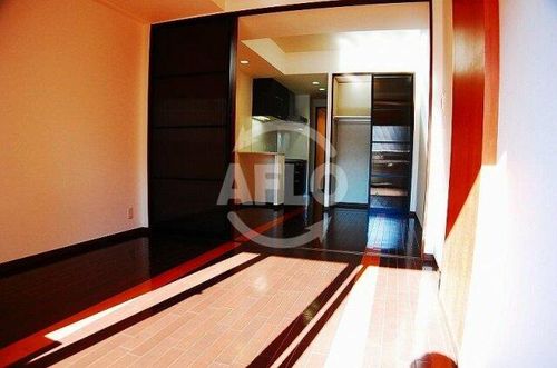 CITY SPIRE桜川Ⅰの居間