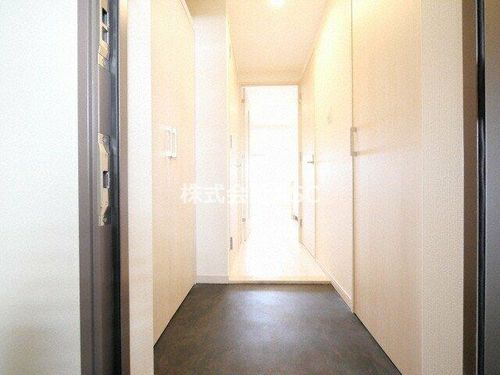 CITY PAL CREST TANIMACHI804の玄関