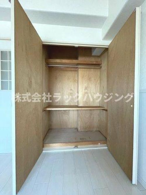 東洋プラザしろきたの内装