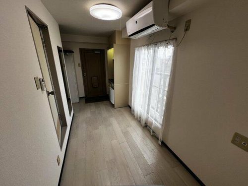 グランドハイツ湯里621の内装