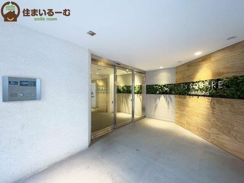 メインステージ西天満T’s SQUAREの玄関