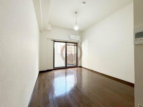 プレサンス西心斎橋の居間