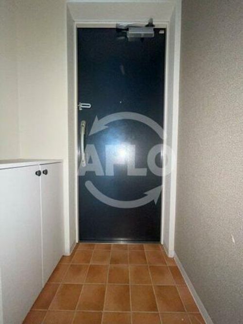 クレンツロジェ天王寺南の玄関