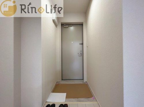 ベルドミール末広6番館の玄関