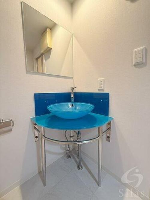 セレニテ桃谷の内装