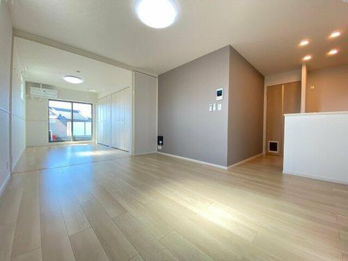 大阪府和泉市阪本町(アパート)の賃貸物件の居間