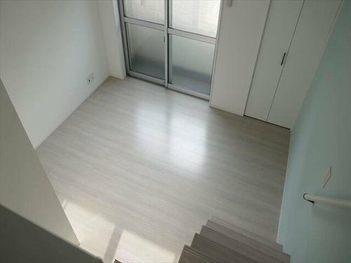 タクステージ吉塚の居間