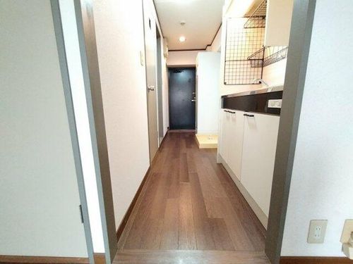 岩保ビル駅南の内装