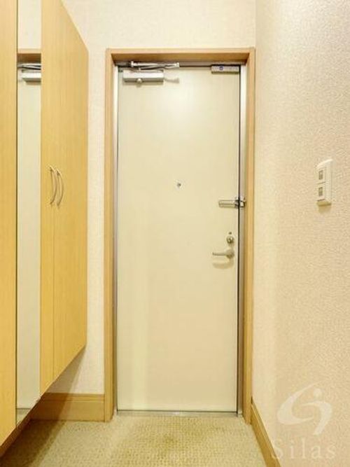 大阪府豊中市服部西町3丁目(アパート)の賃貸物件の玄関